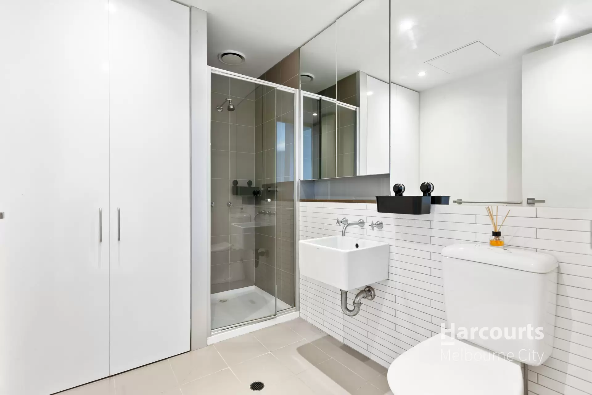 35/4 Victoria Street, Prahran Leased by Harcourts Melbourne City - image 1