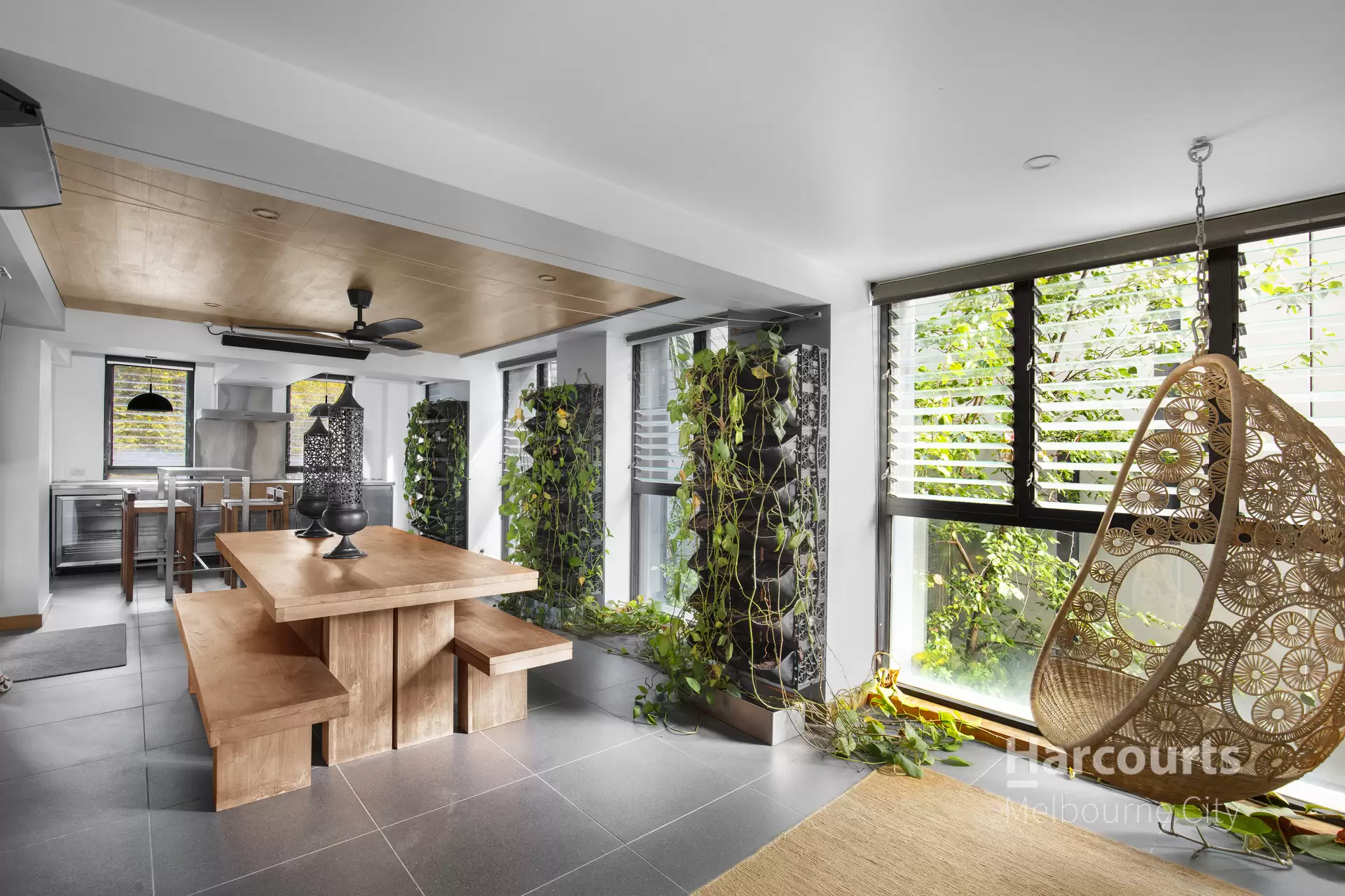 1/142 Park Street, South Melbourne For Lease by Harcourts Melbourne City - image 1