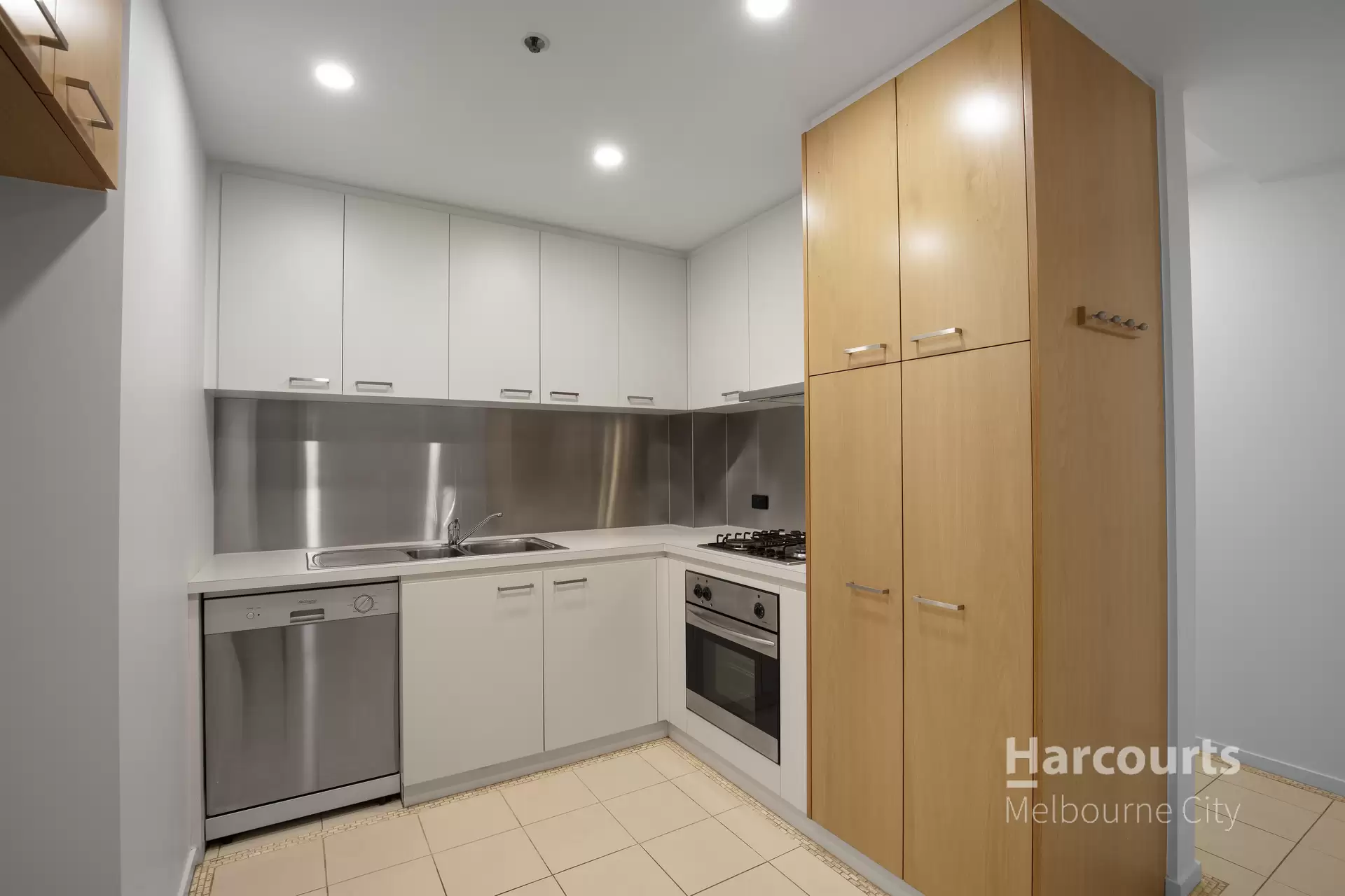 112/21 Saint Mangos Lane, Docklands Leased by Harcourts Melbourne City - image 1