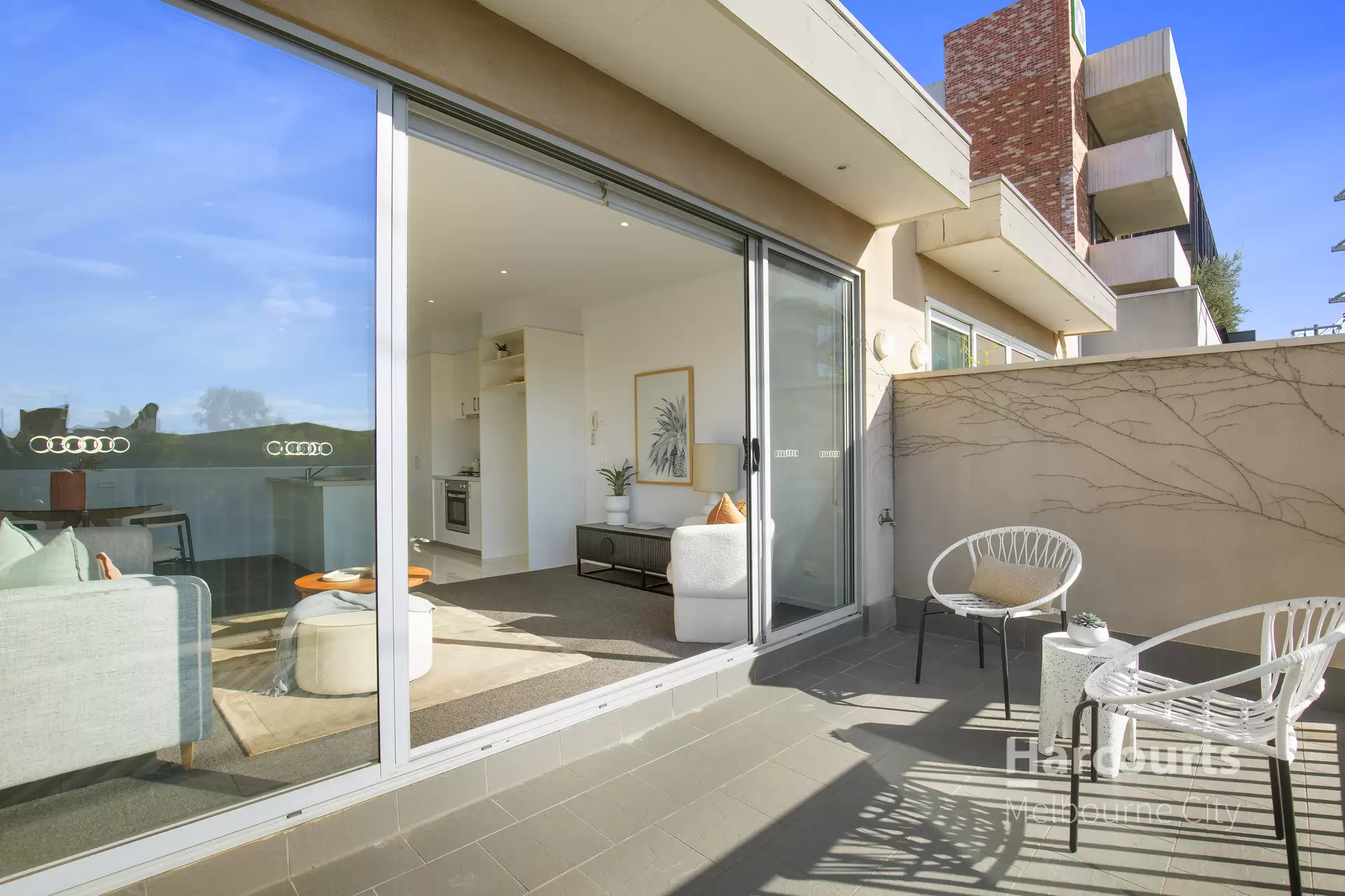 2/208 Albion Street, Brunswick For Sale by Harcourts Melbourne City - image 1