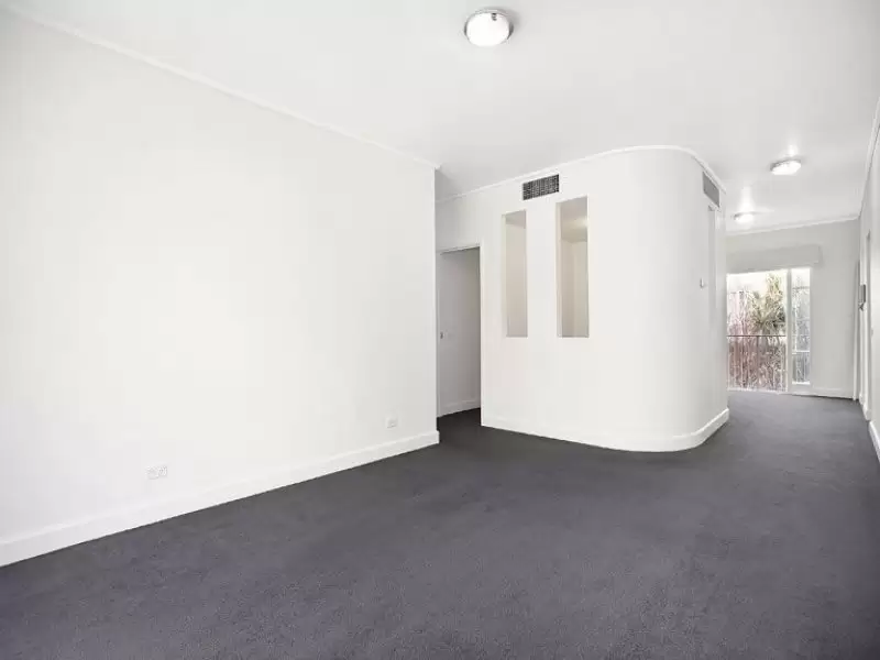 39/1 Wellington Crescent, East Melbourne Leased by Harcourts Melbourne City - image 1