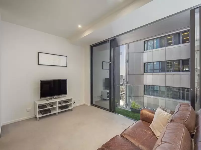 1106/620 Collins Street, Melbourne Leased by Harcourts Melbourne City - image 3