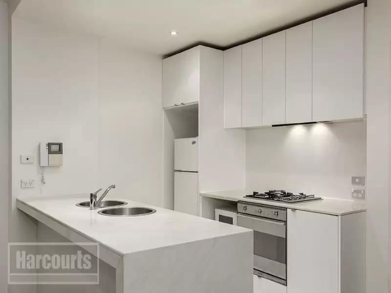1810/620 Collins Street, Melbourne Leased by Harcourts Melbourne City - image 2