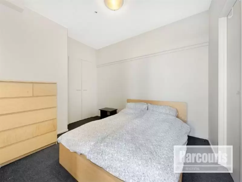 707/115 Swanston Street, Melbourne Sold by Harcourts Melbourne City - image 3