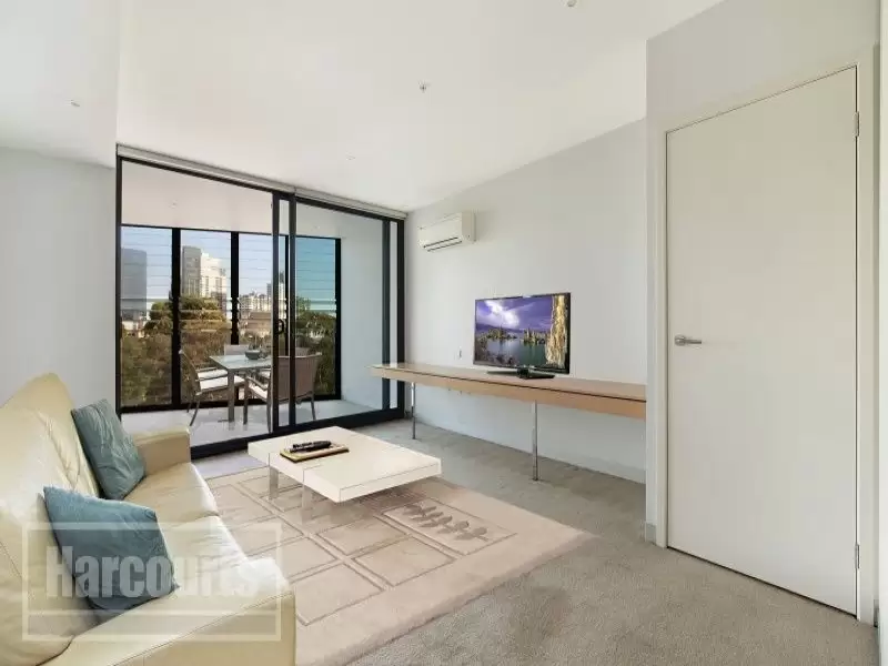 506w/565 Flinders Street, Melbourne Sold by Harcourts Melbourne City - image 1