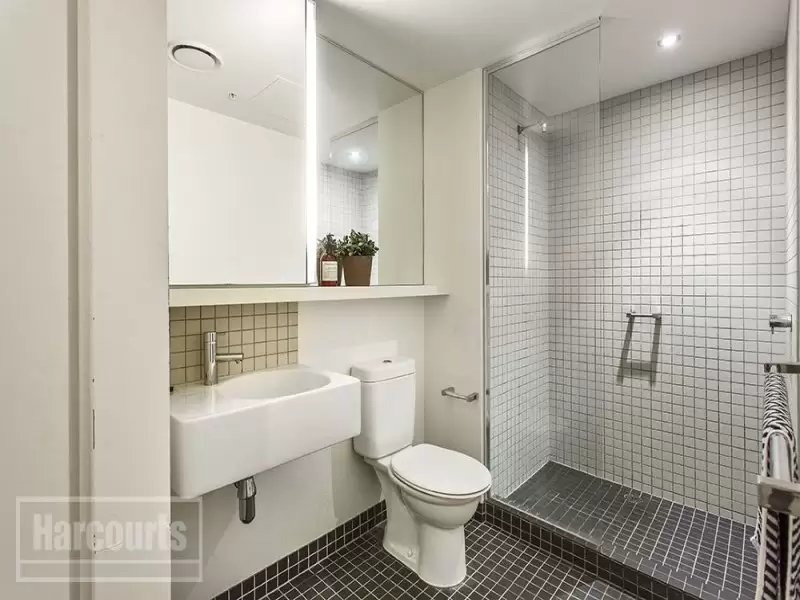 108V/162 Albert Street, East Melbourne Sold by Harcourts Melbourne City - image 3