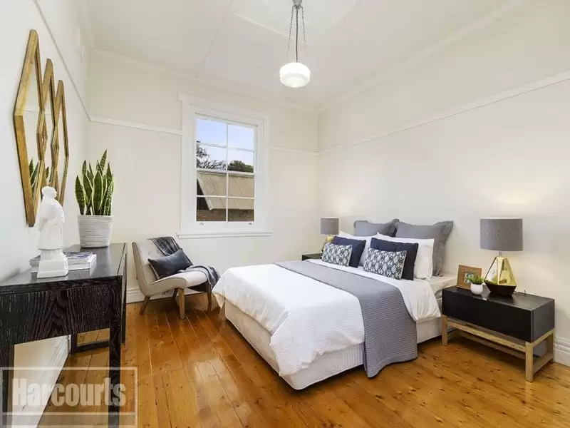 7/21 Hotham Street, East Melbourne Sold by Harcourts Melbourne City - image 1