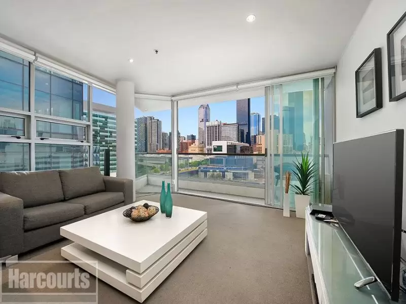 1109/8 McCrae Street, Docklands Sold by Harcourts Melbourne City - image 2