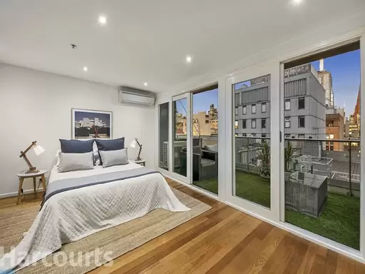 4/313 Flinders Lane, Melbourne Sold by Harcourts Melbourne City