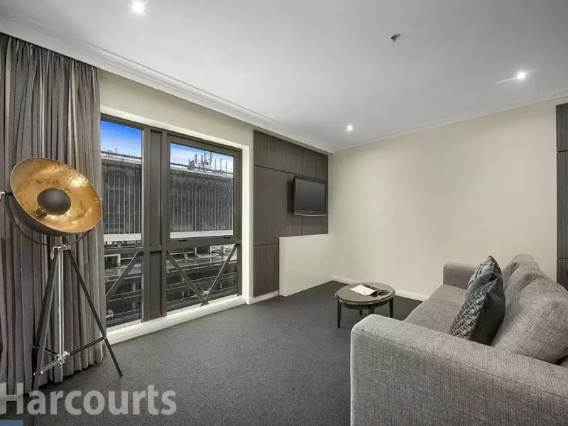 1108/222 Russell Street, Melbourne Sold by Harcourts Melbourne City - image 3