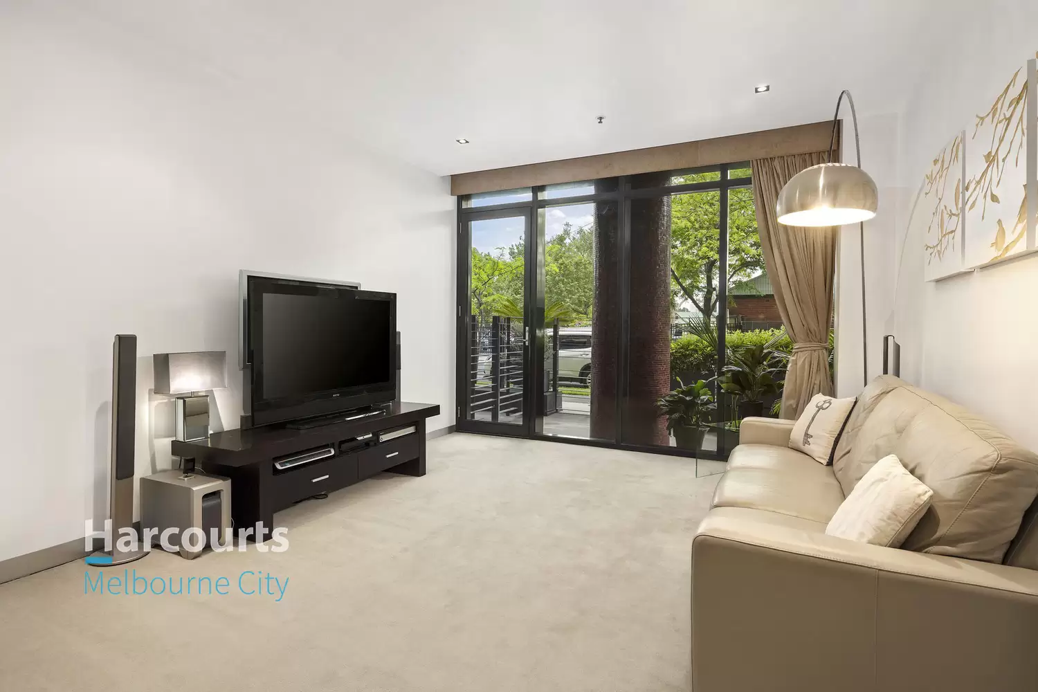 G02/1 Roy Street, Melbourne Sold by Harcourts Melbourne City - image 3