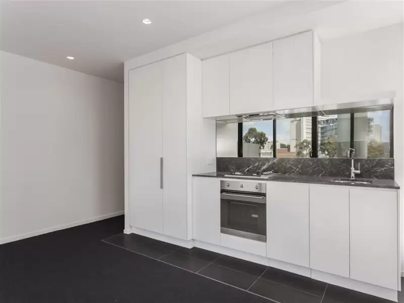412/52 Park Street, South Melbourne Leased by Harcourts Melbourne City - image 4