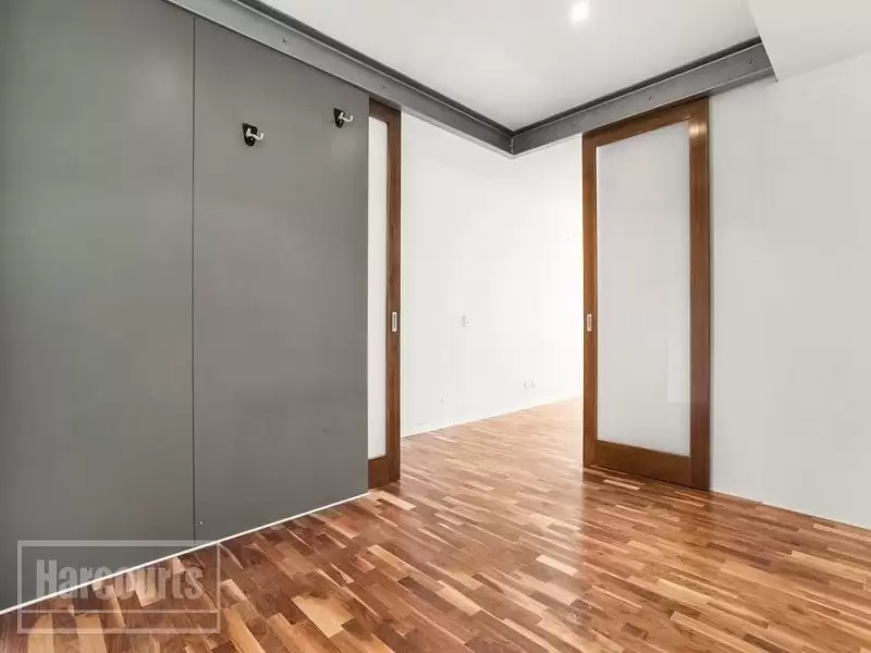 902/280 Spencer Street, Melbourne Leased by Harcourts Melbourne City - image 4