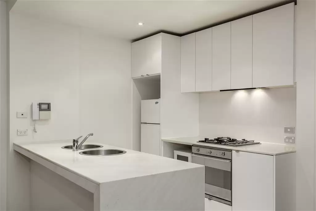 1810/620 Collins Street, Melbourne Leased by Harcourts Melbourne City - image 4
